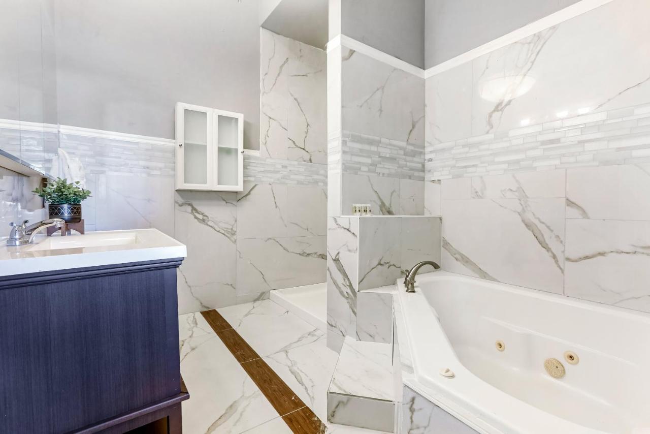 5Br Penthouse Steps To The Streetcar & Fq Daire New Orleans Dış mekan fotoğraf